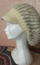 Berretto-basco con visiera fatto a mano punto brioche reversibile