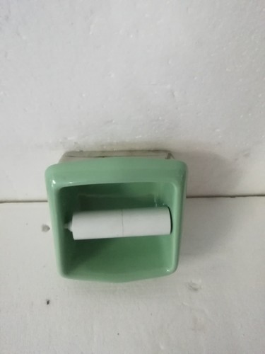 Accessorio bagno ceramica - accessorio,