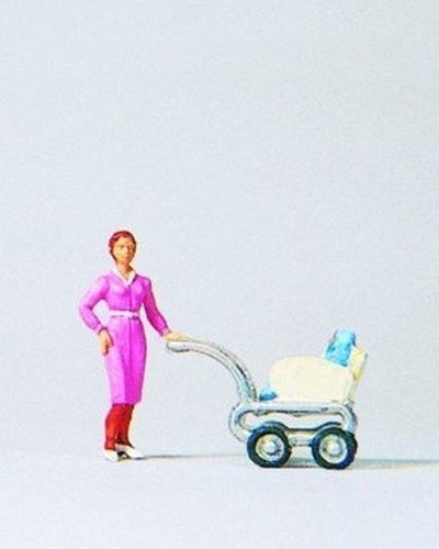 Preiser 28037 woman - ,