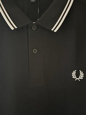FRED PERRY - EXTRA TRIM FIT
