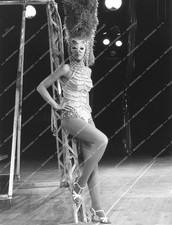 5979-9 Lindsay Wagner mostra