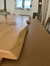 tavolo in legno massello