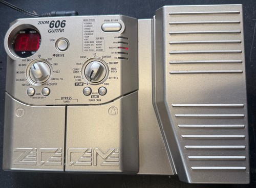 Zoom 606 pedale chitarra - 606,