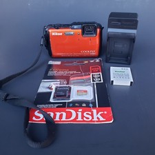 Nikon CoolPix AW120 arancione
