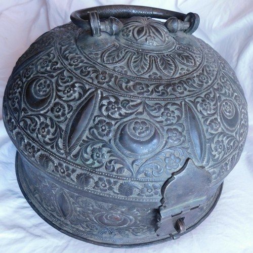 Antico grande vaso martellato - vaso,