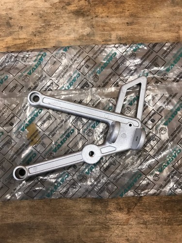 Staffa pedana anteriore cagiva - staffa,