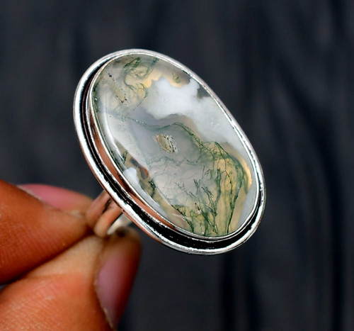 Elegante anello gioiello