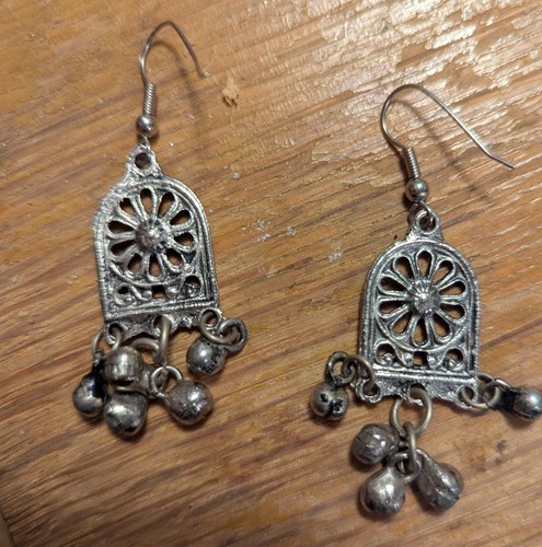 Vintage silver tone filigree - vintage,