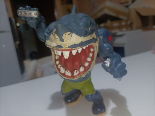 Mattel street sharks ripster - sharks,