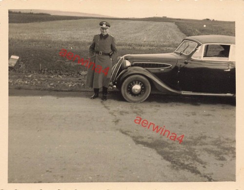 Soldato tedesco con auto bmw - tedesco,