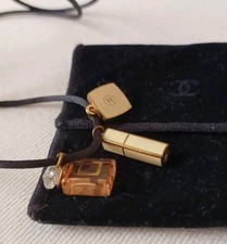 Chanel Vip Gift Collana Miniature