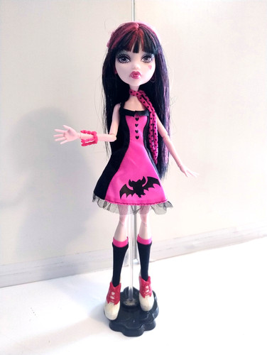 Monster high draculaura - high,