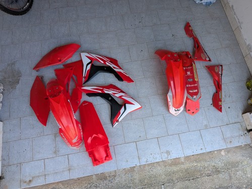 Kit plastiche per - ,