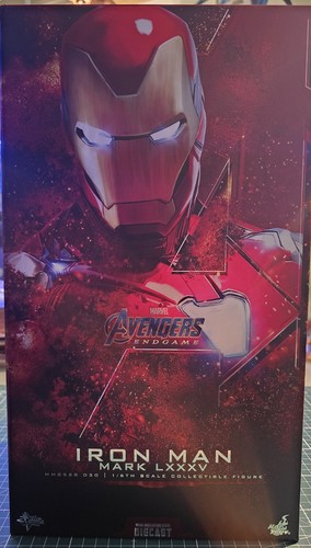 Hot toys iron man endgame - man,
