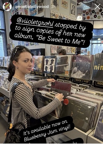Violet grohl sweet - to, me