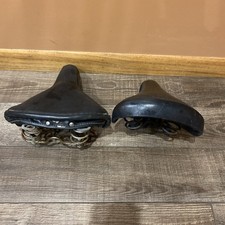 Due sella sella bici d'epoca