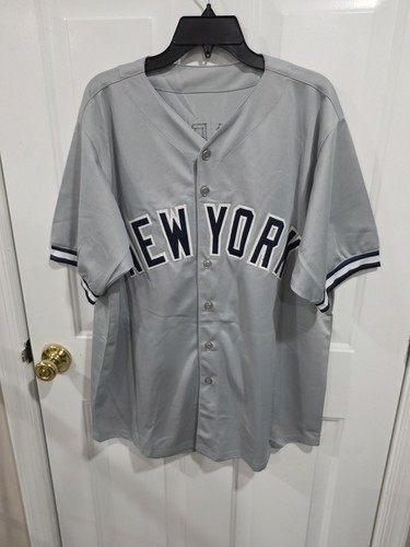 Maglia firmata new york - new,