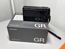 Ricoh GR IV 25,7 megapixel fotocamera digitale - 500 scatti