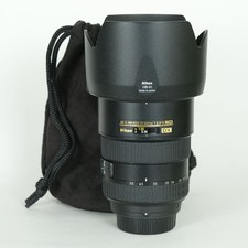  Nikon AF-S DX Zoom-Nikkor