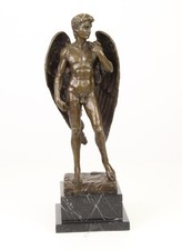 Sculpture du David Ailé en
