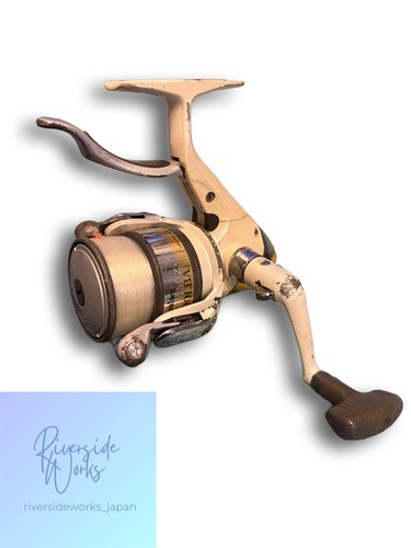 Daiwa emblem 3000lba reel - emblem,