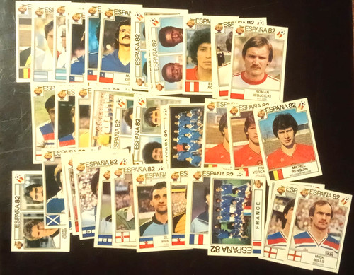 Lotto figurine panini - lotto, 51