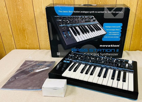 Novation bass station - bass, ii