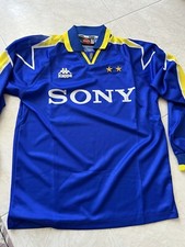 vintage juventus football