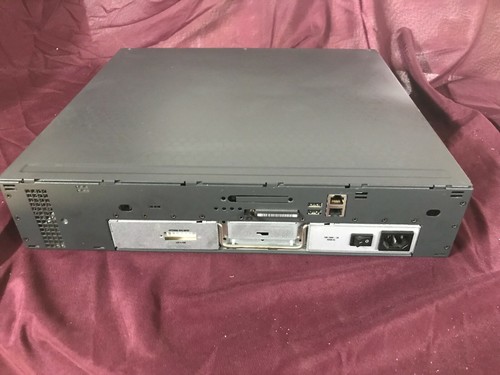 Cisco 2851 v01 router - cisco,