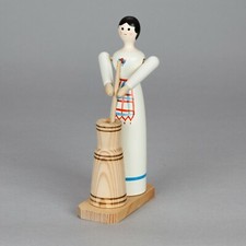 Krasna Jizba - Donna con zangola burro figura gioco Cecoslovacchia vintage  '70