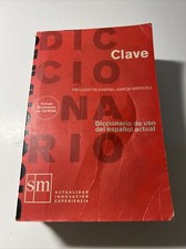 Diccionario Clave: Diccionario de uso del español actual (Spanish Edition)