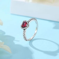 Anello in argento delicato a