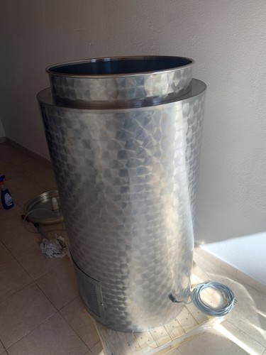Contenitore tino botte - contenitore, vino