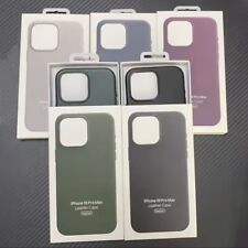 Cover in pelle per iPhone 15 &
