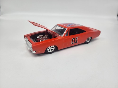 2001 dukes hazzard general - 2001,