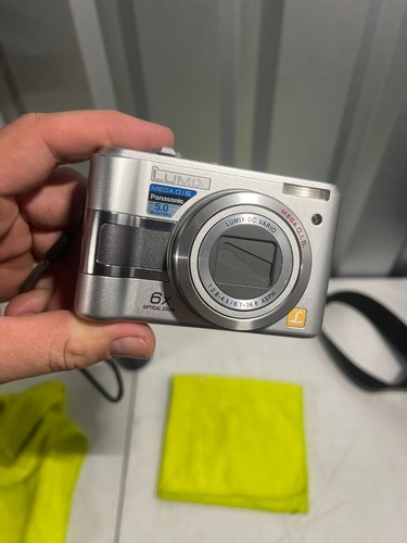 Panasonic lumix dmc lz3 - panasonic, 5mp