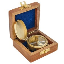 Bussola compasso marittimo