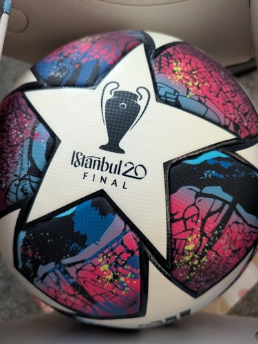 Adidas uefa champions league - champions,