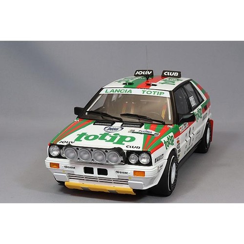 Kyosho lancia delta 4wd - lancia,