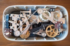 Orologio elettromeccanico Solari Udine cifra 5