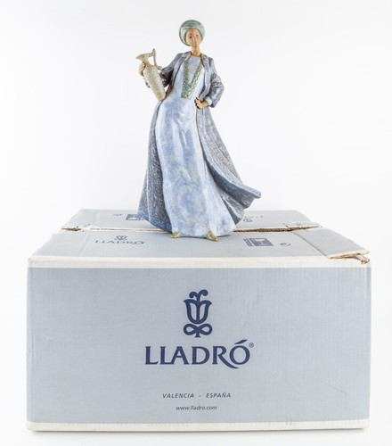Lladro waters the - 'waters,