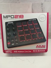 Akai Professional MPD218 MIDI