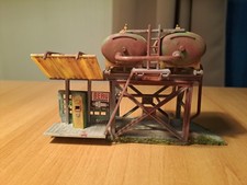 Diorama HO -  vecchia stazione di servizio diesel  BP