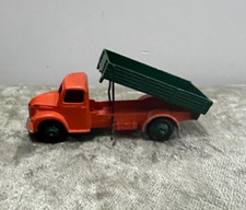 Dinky Toys n. Camion agricolo