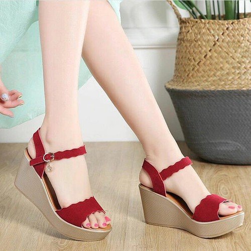 Sandali eleganti tacco zeppa