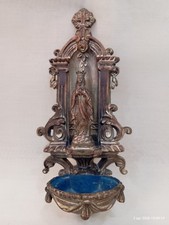 Antica acquasantiera francese