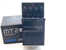 BOSS MT-2-3A Metal Zone Pedale