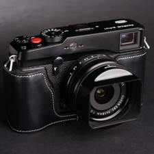 Custodia mezza fotocamera in