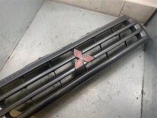 GRIGLIA PARAURTI PER MITSUBISHI Pajero Pinin (99>)