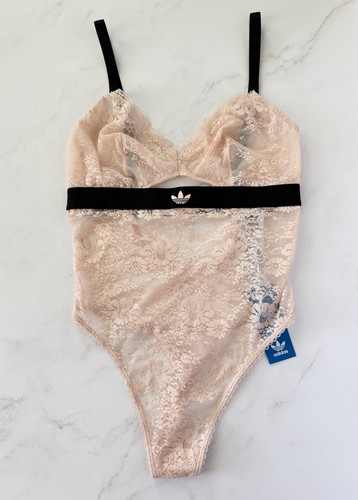 Body adidas originals logo - body,